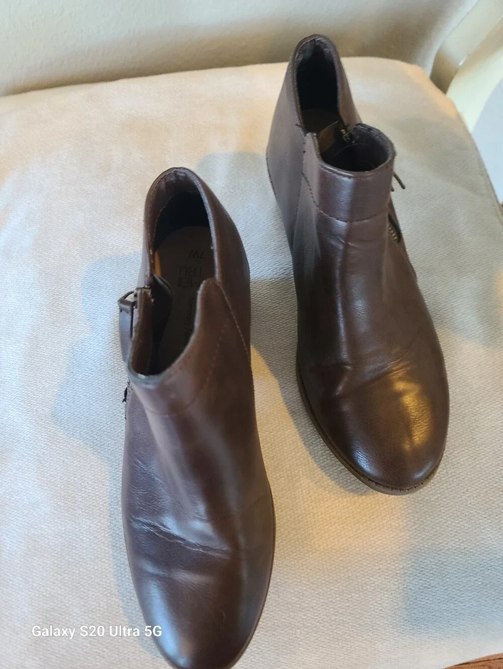 Time and Tru Brown Ankle Booties Womens 7W Side Zip Low Heel